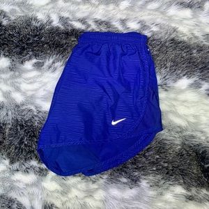Did-fit Nike running shorts